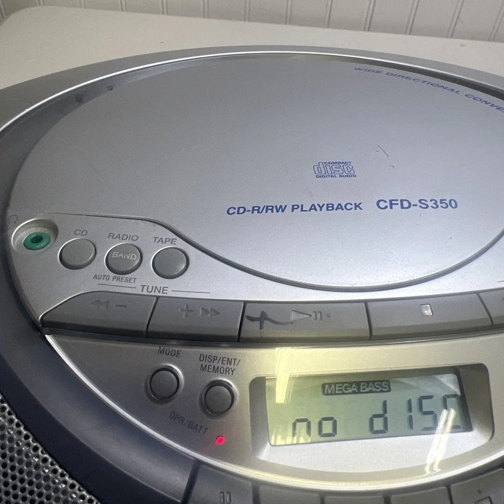 Sony Boombox CFD-S350 Stereo CD Tape AM/FM Power Cord Tested & Working